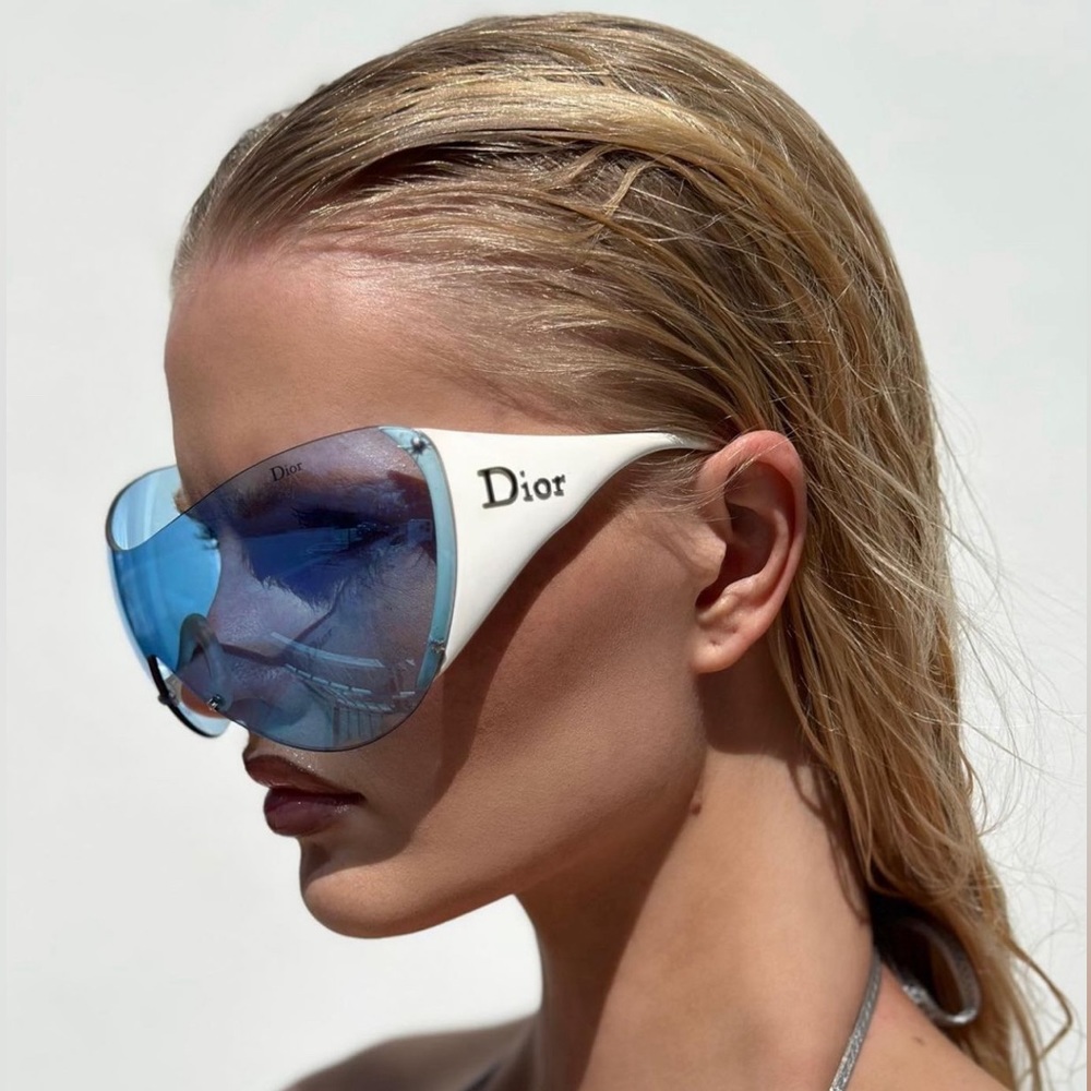 Dior Ski 1 sunglasses from Galliano for Dior era. White version - blue lenses